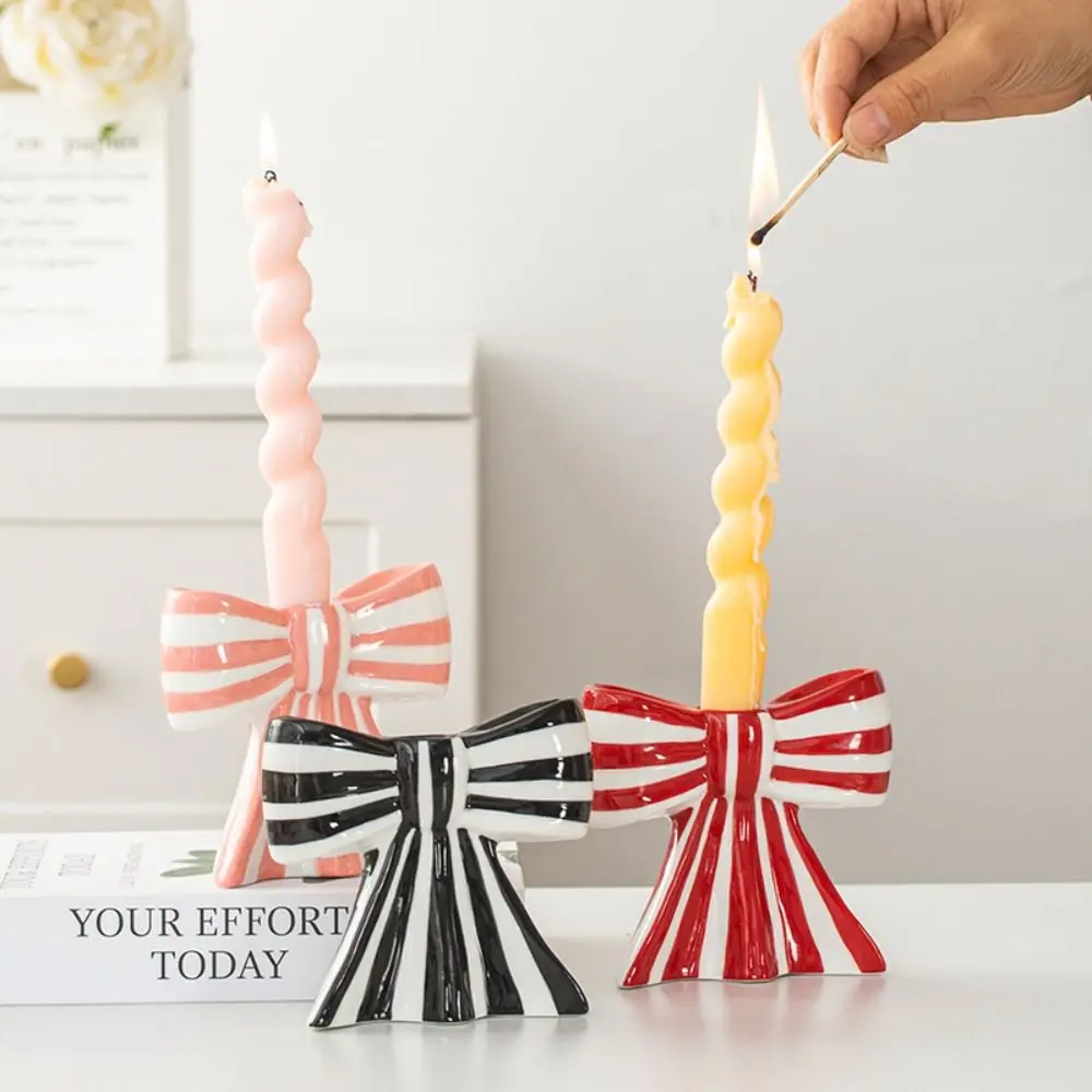

Durable Korean Style Bow Candle Holders Ceramic Romantic Candlestick Unique Striped Candle Stand Table Decoration