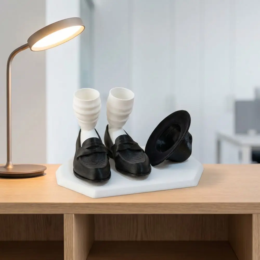 Funny Stylized Character 3D Printed Pen Holder Creative Art Ornament Dynamic Posture Desk Organizer Human Shaped Unique Design
