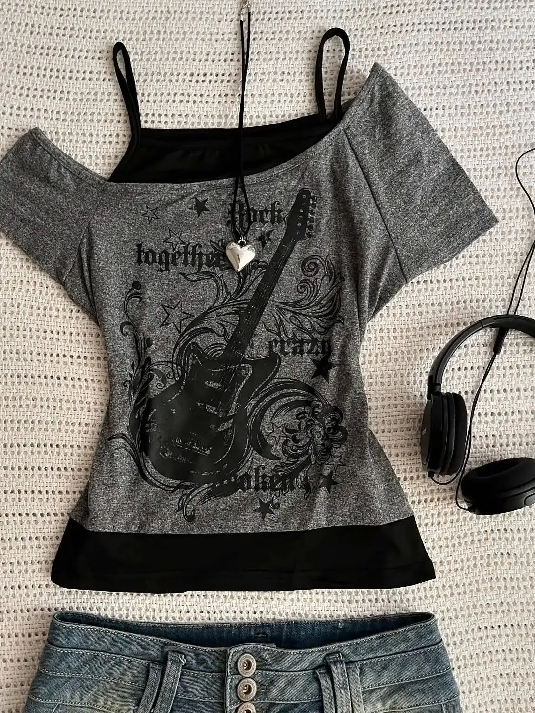 

Y2K Faion Women's Slim Fit Punk T-irt Guitar Print Casual Comfortable ex Summer Skin irt