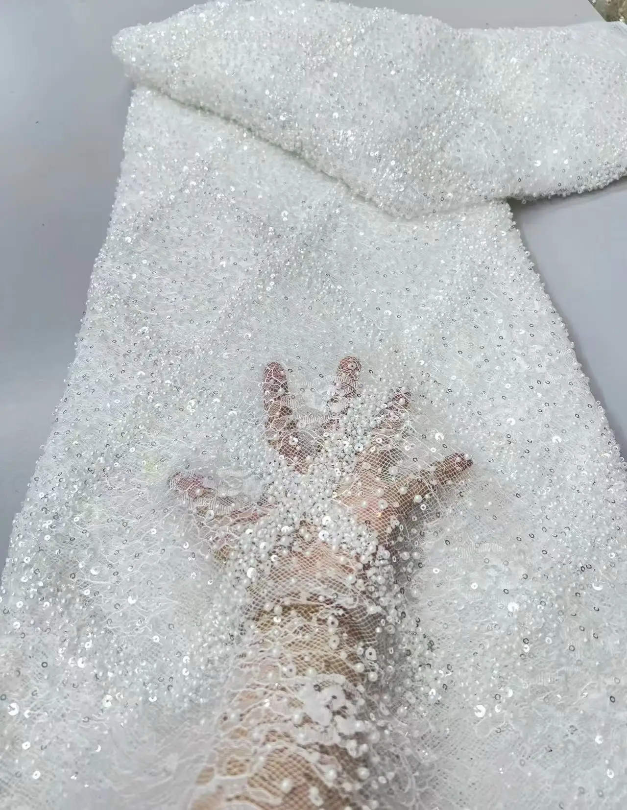 2025 Elegant African Nigerian Fashion Beaded Lace High-end Luxury French Sequins Mesh Lace Fabric Women's Evening Dress Hm114-1