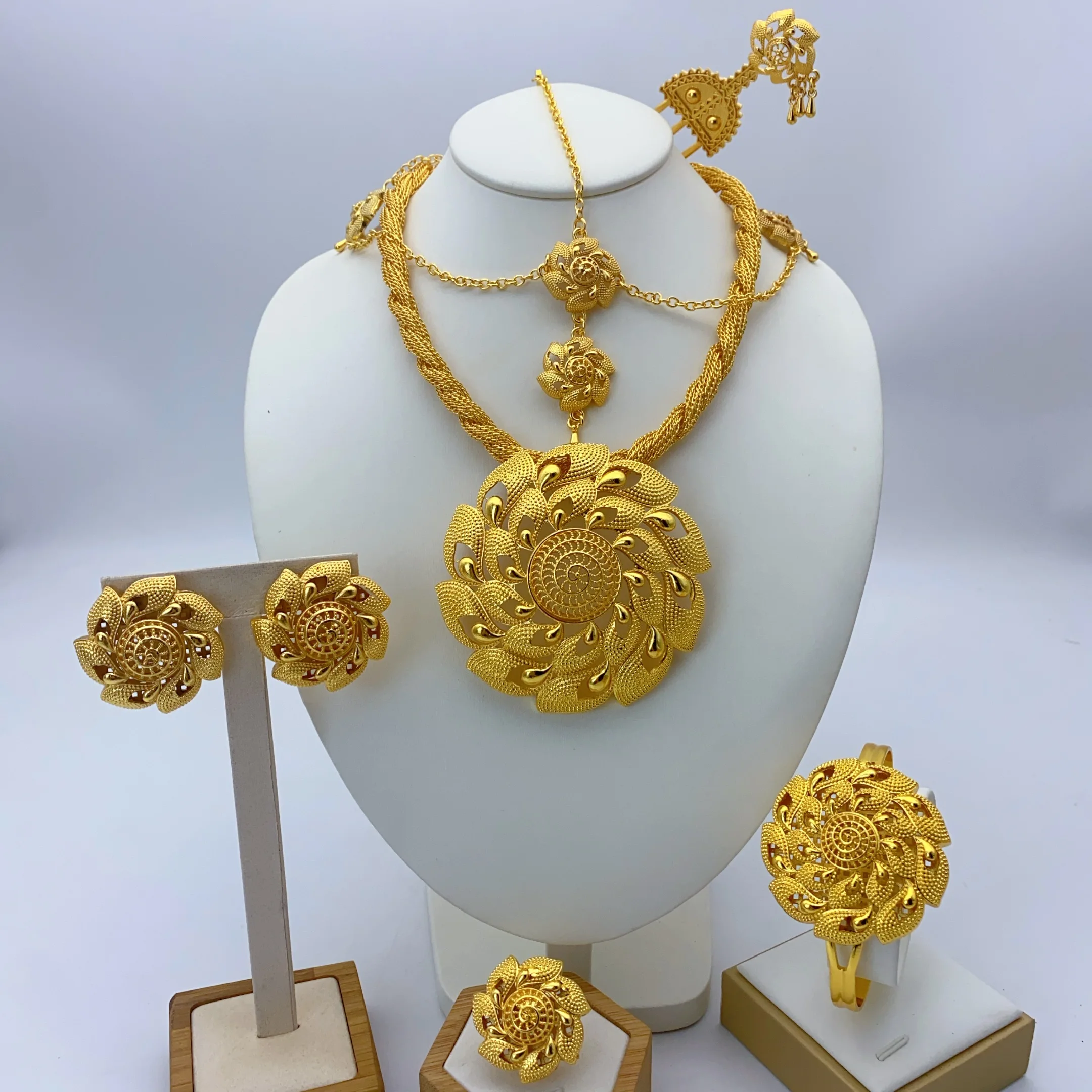 Äthiopisches 24-karätiges vergoldetes großes Anhänger-Halsketten-Set, 6-teiliges Schmuckset für afrikanische indische Hochzeits- und Verlobungsgeschenke für Frauen