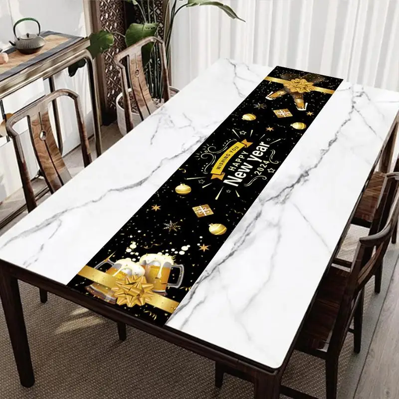 New Years Eve Fabric Tablecloth 2025 Festival Tablecloths Decor Black And Gold Printed Beer Glasses And Bottles Table Runner