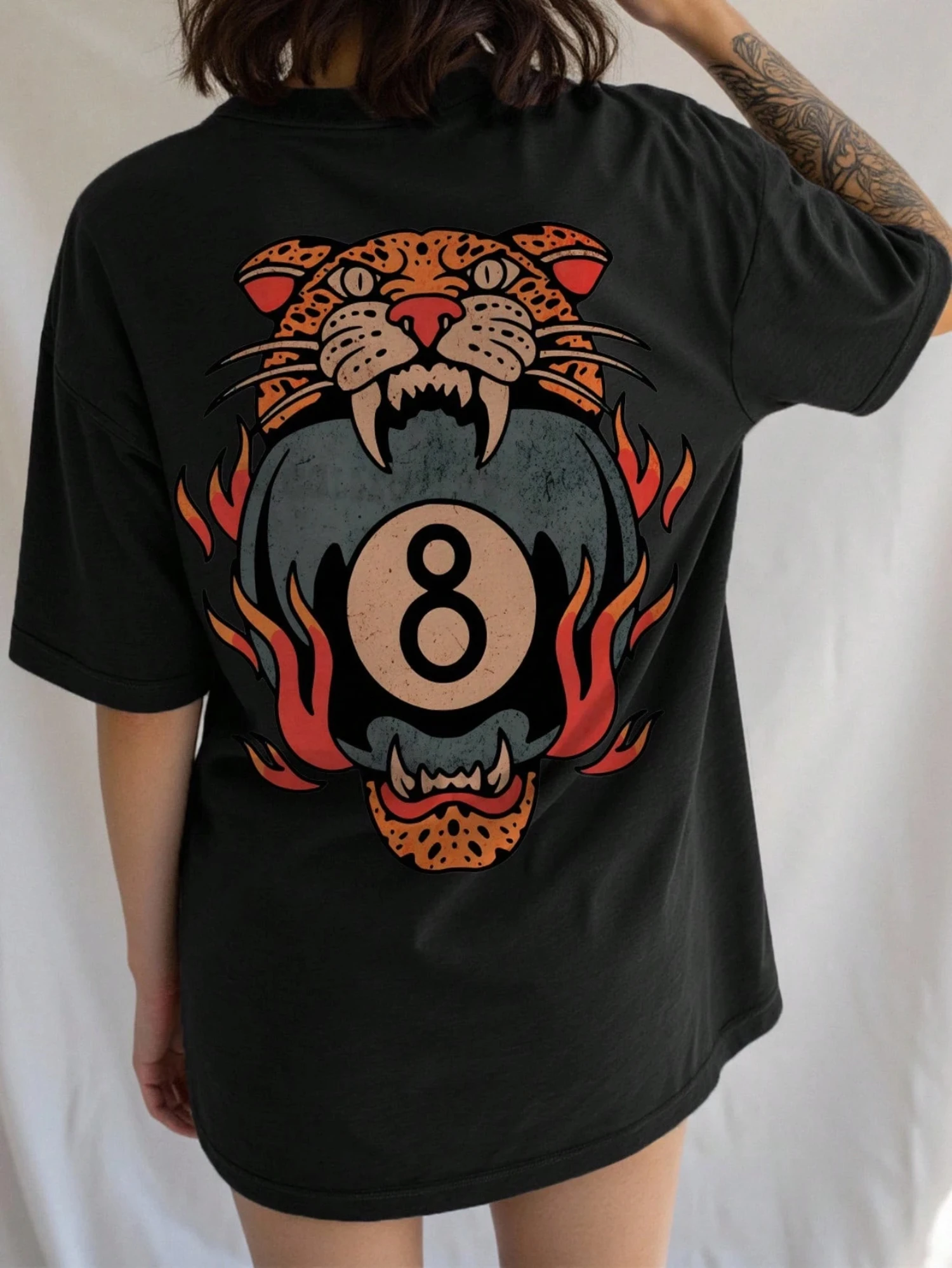 Women's Summer T-shirt Saber Tooth Tiger 8 Ball Vintage Graphic Short Sleeve Loose Tee For Y2K Street Daily Retro Casual Wear