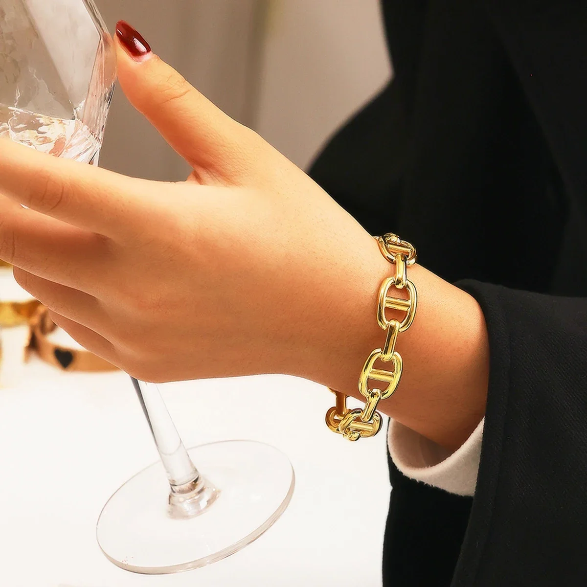 Bracelet squelette en acier inoxydable pour femmes, couleur or, large, bijoux, cadeau, accessoires de mode