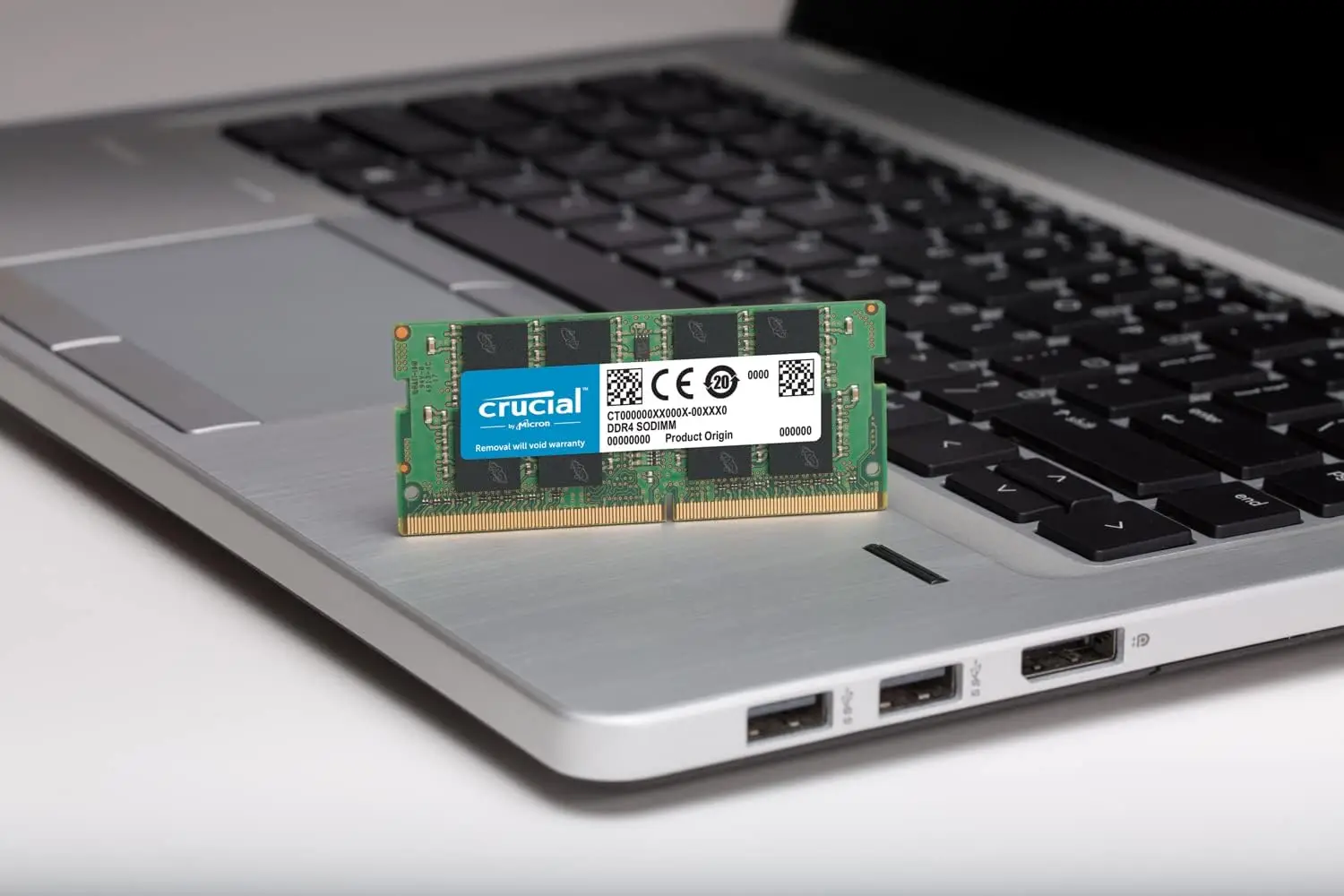 Crucial 16GB DDR4-3200MHz SODIMM Laptop Memory for High-Performance Gaming and Office Use on Notebooks