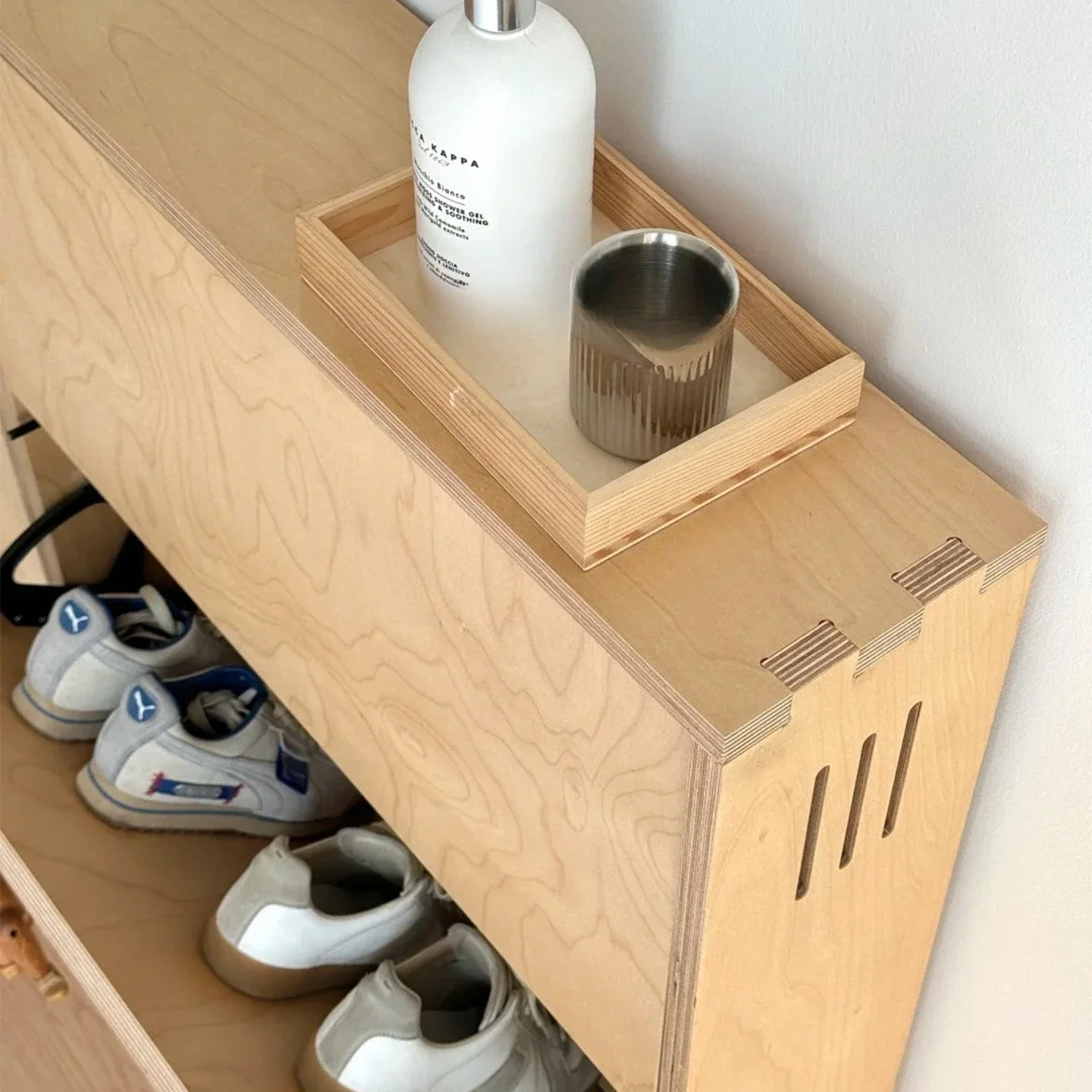 Multi-layer solid wood marine modern board shoe cabinet flip large capacity simple household integrated multi-functional