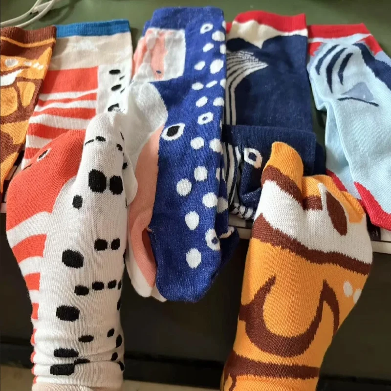 نمط جديد اليابانية حديقة ثعبان البحر لطيف الكرتون مجردة المرأة القطن امتصاص العرق تنفس الأوسط أنبوب مخطط متعة الجوارب #3