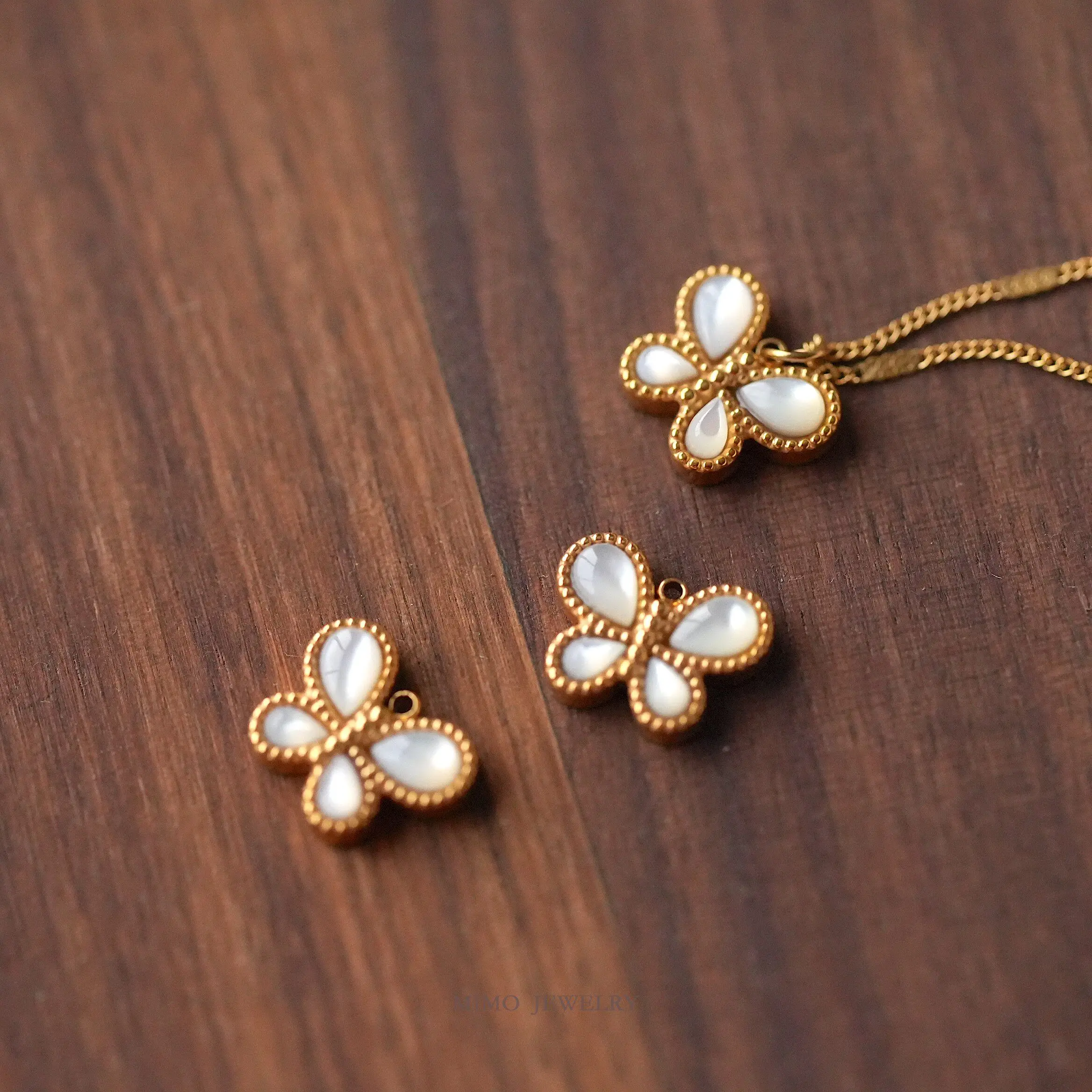 1pcs Titanium Steel Gold-plated Natural Fritillary Butterfly Charms Pendant For Jewelry Making DIY Bracelet Accessories Findings