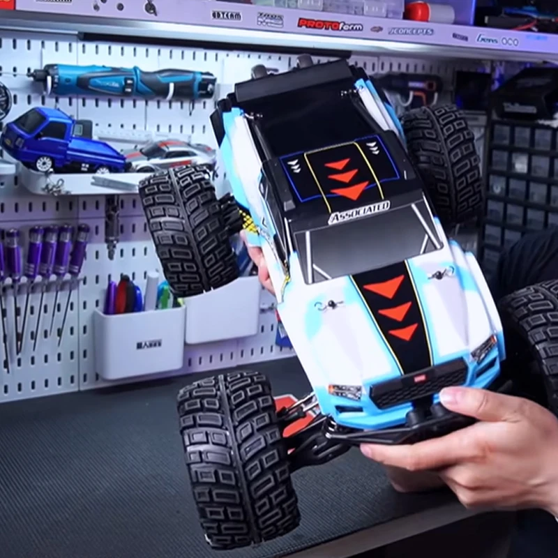 Team Associated AE New 1/8 Rival MT8 Remote Control Four wheel Drive Bigfoot RTR / 20520