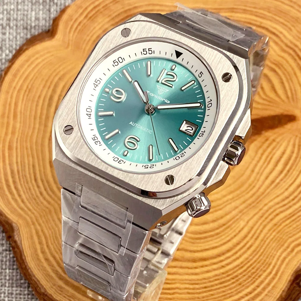 100M Waterproof 42mm Mechanical Watch Men NH35 GMT Rotating Chapter Ring Sunburst Dial Lume Sapphire Steel Strap Glass Back
