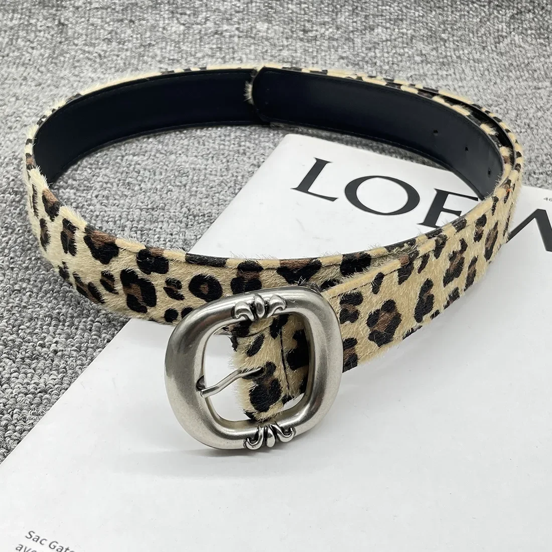 2024 New Luxury Brand Leopard Snake Zebra Pattern Snakeskin Cos Skin Cricle Pin Golden Buckle Y2k Belts for Dress Jeans Suits