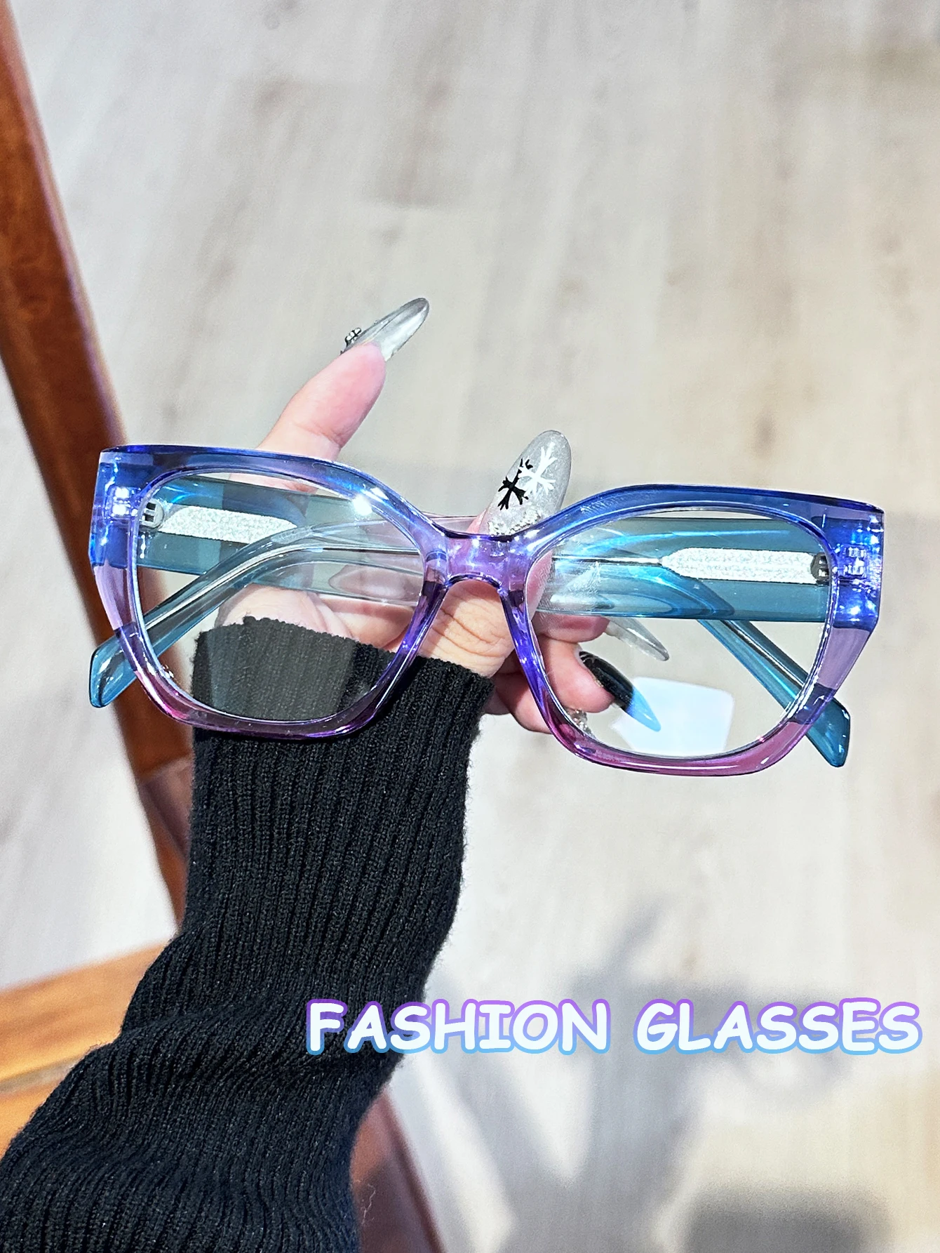 Fashionable translucent cat's eye square frame personalized pin anti-blue light flat mirror, TR material high-end texture, unise