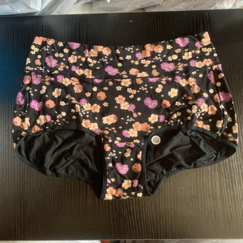 2pcs per pack Women Flower Motal Panty Larger Size Oversize