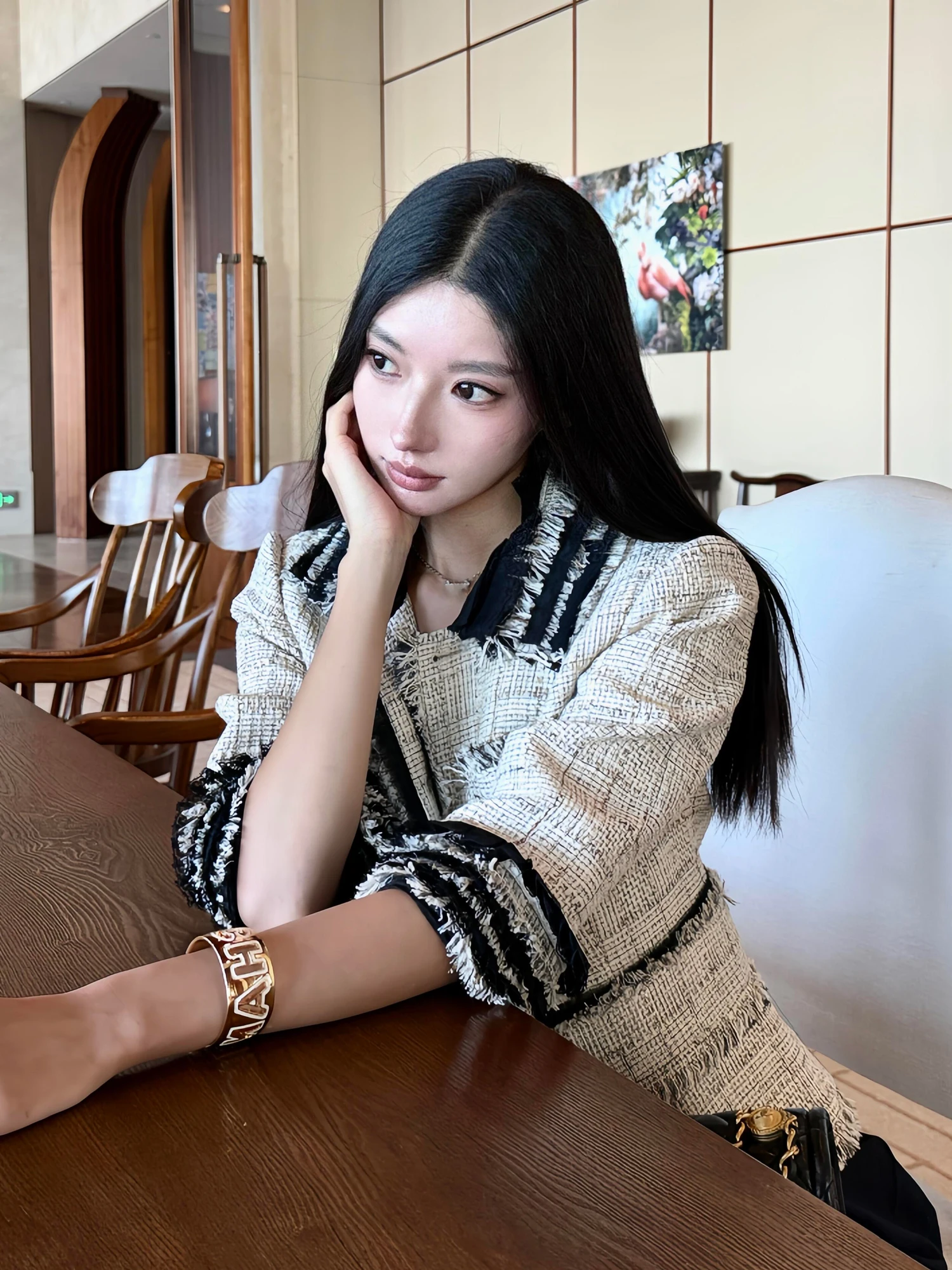 Unique Elegant Small Fragrance Style Jacket Women's Autumn Fashion 2026 Popular Coarse Tweed Top Buttoned Coat Short Outerwear