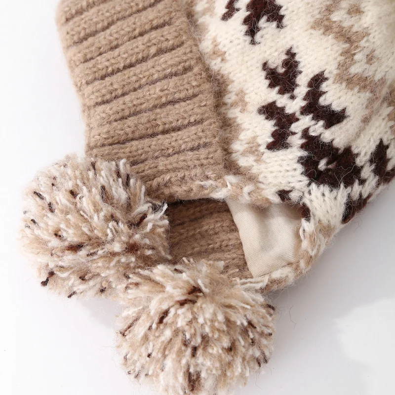 قبعة محبوكة لعيد الميلاد من American Retro Atmosphere للأطفال، قبعة محبوكة دافئة للخريف والشتاء مع حماية للأذن وبوم بوم #3