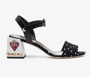 

Fashion Women Black Red Genuine Leather Dot Metal Rivet Heart Diamond 6 8 CM Square Heels Summer Sandals Female Banquet Shoes