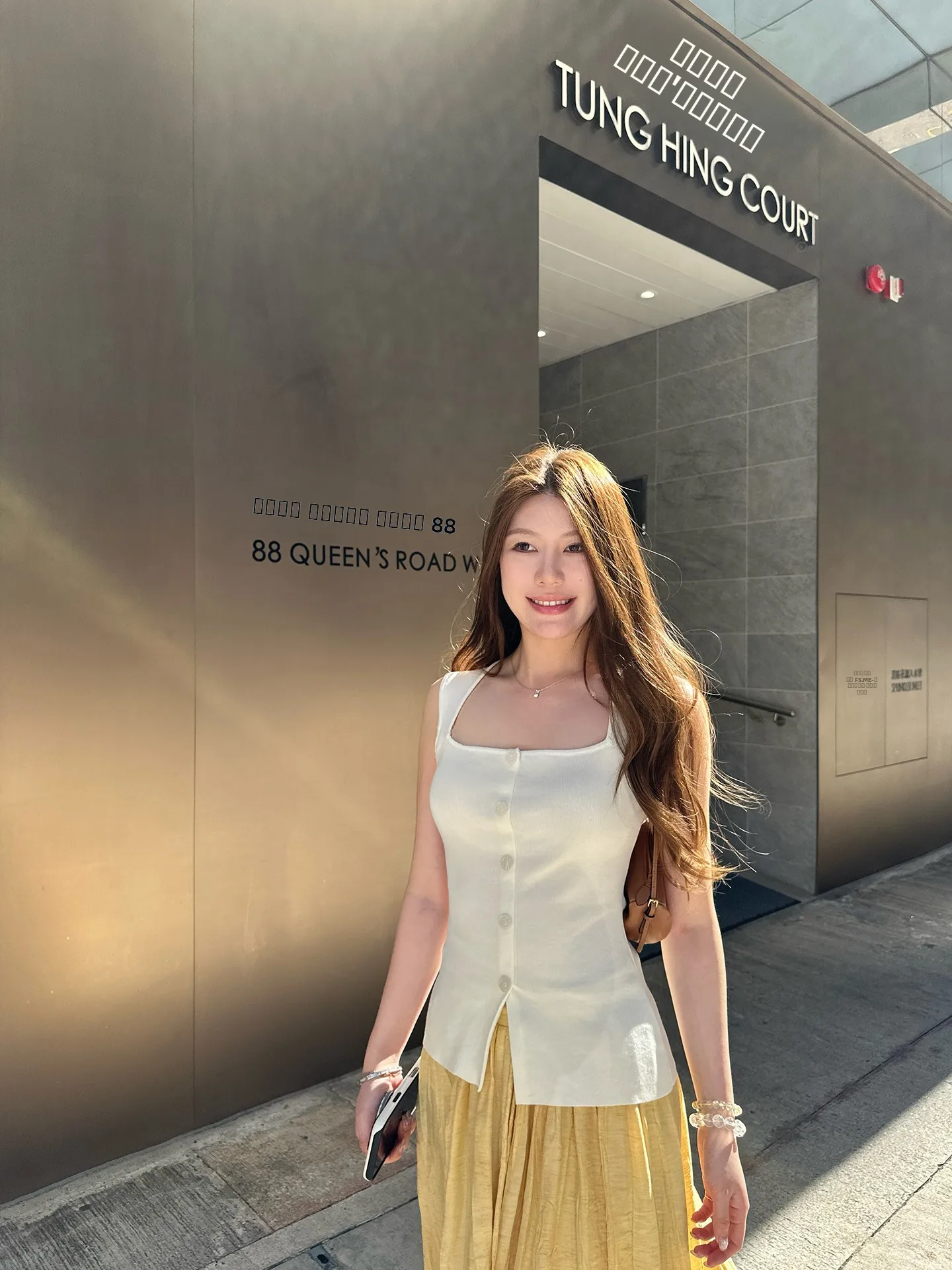 

Жилет Dabaoxi из шелковой смеси с одним рядом пуговиц, женская летняя верхняя одежда, белый цвет, для повседневной носки, приталенный крой