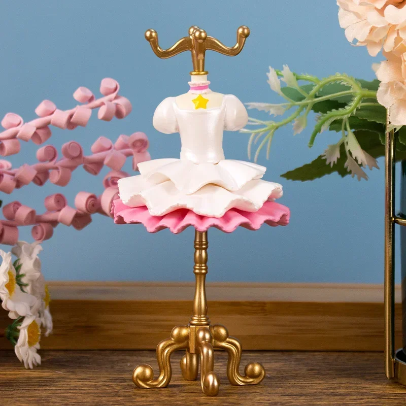 Bandai Genuine Gashapon 12cm Kinomoto Sakura Capsule 2 Dummy Hanger Dress Anime Action Figure Collection Ornament Models Toys