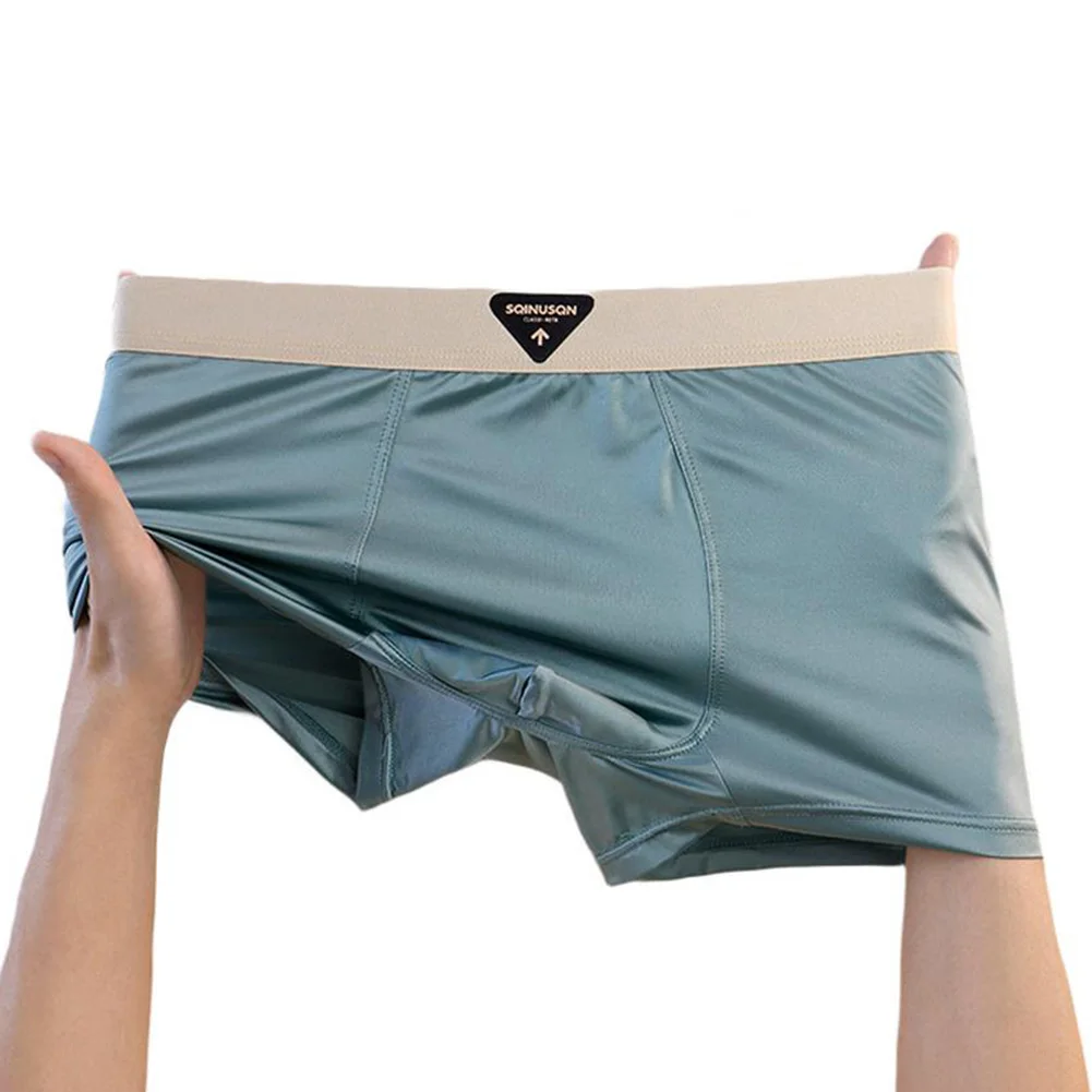 Cómodas calzoncillos tipo bóxer finos para hombre hechos de tela de seda helada transpirable diseñada para uso y soporte durante todo el día