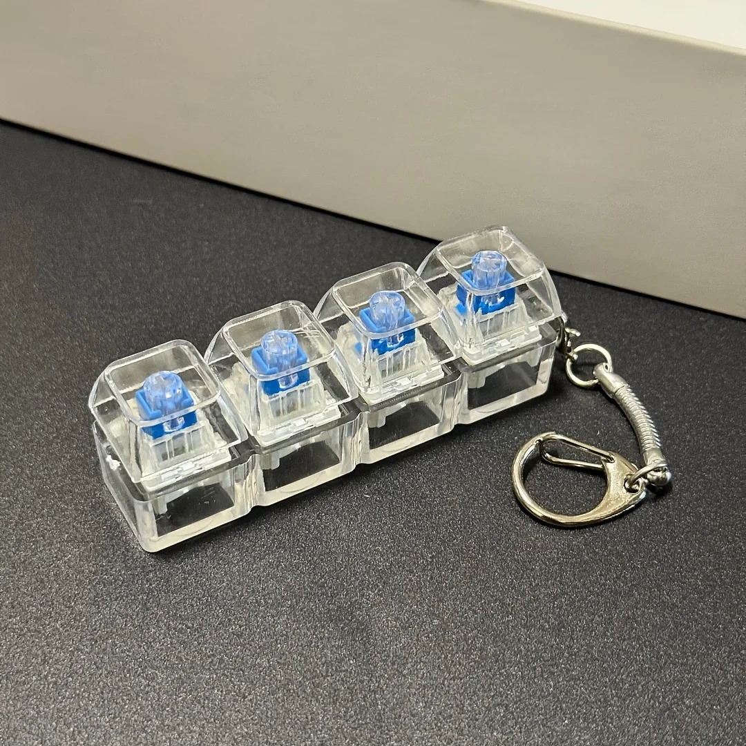 

[2D Flat] [2D Flat] 1pc Press Keyboard Keychain, 4-In-1 Design, Acrylic Material, Transparent Design, Can Be Hung on Bags, Keychain Decoration, Ideal Gift for Men And Women