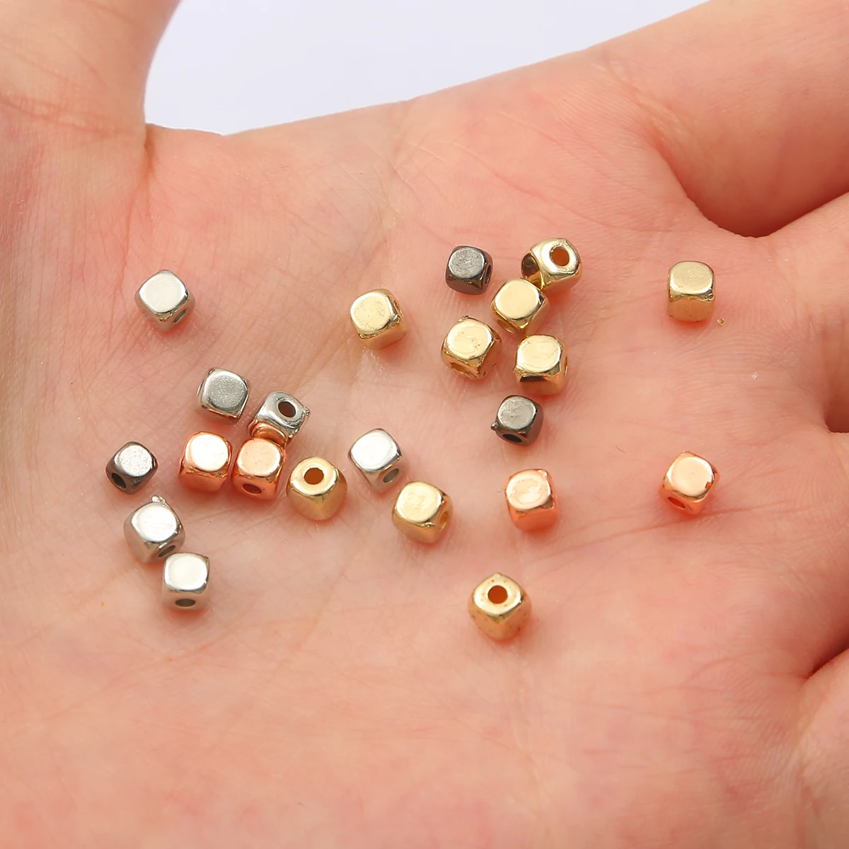 200-300pcs 3-4mm CCB Square Loose Spacer Beads Rose Gold Color Seed Beads for DIY Jewelry Making Bracelets Necklace Accessories view 3