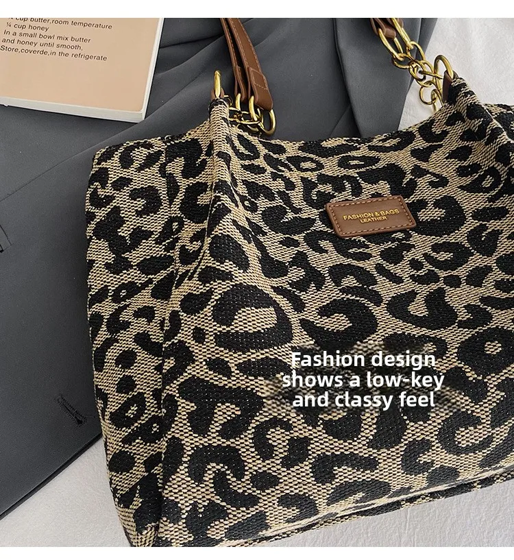 Meistverkaufte Damentasche, Retro-Leopardenmuster, einzelne Achselhöhlen-Umhängetasche, Einkaufstasche mit großer Kapazität, tägliche Handtasche für Frauen beim Einkaufen – Detail 13