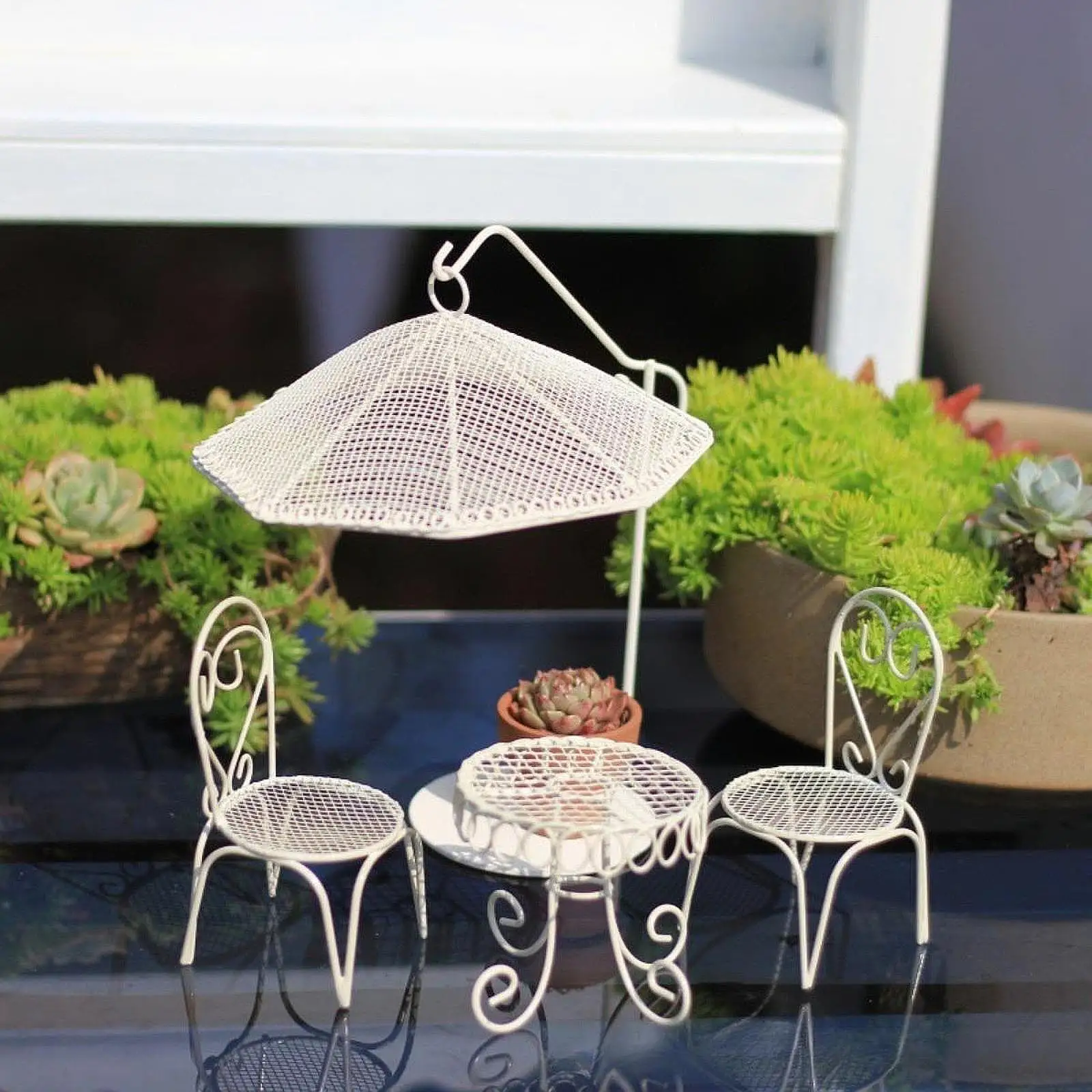 Dollhouse Furniture Set Mini Table and Chairs Photo Props Micro Landscape Decor