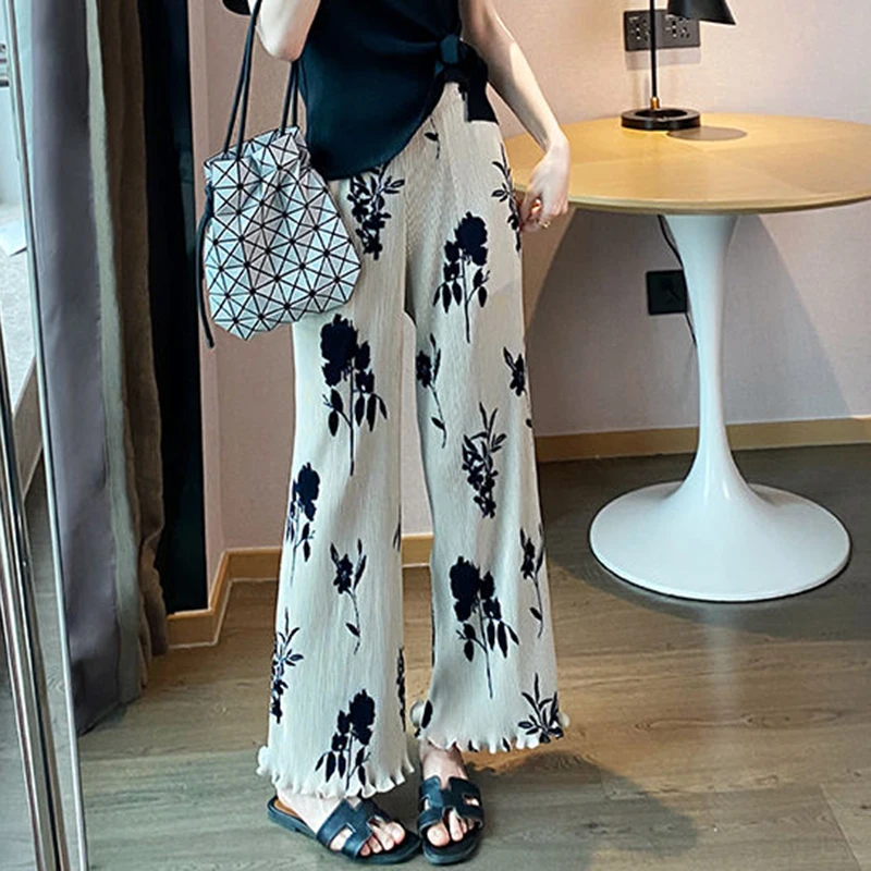 Floral pleated casual pants ice silk wide leg pants 2023 summer new high-end high waisted drape straight tube