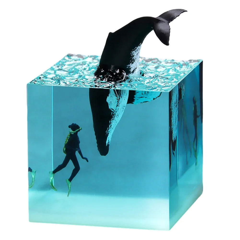 Micro Landscape Whale Diver Model Marine Whale Cube Ornament Epoxy