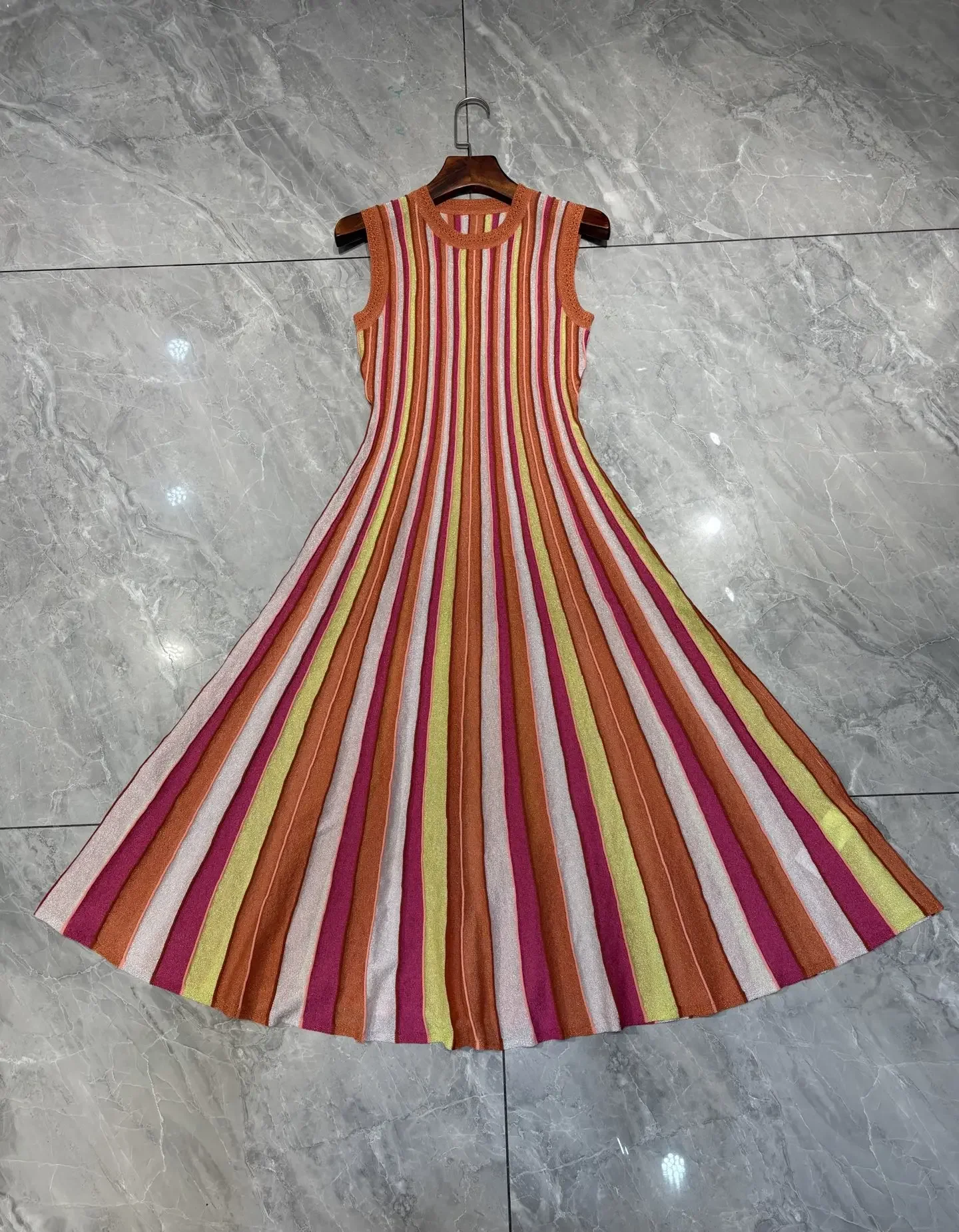 

2025 New Women Knitted Midi Dress Sequined Striped Round Neck Sleeveless Fashion Female Robe