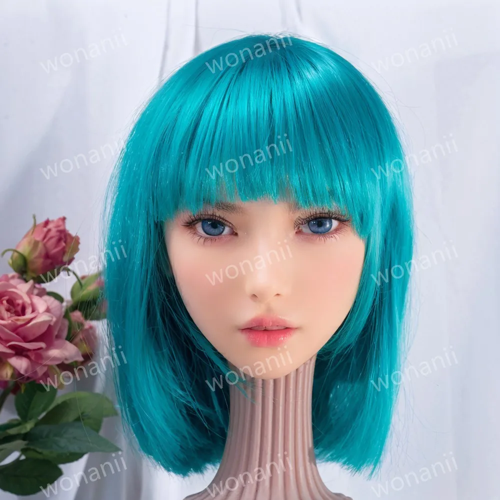 

Super cool female head model,made of TPE material,with insertable and replaceable wigs,exquisite makeup,1:1 replica,soft texture