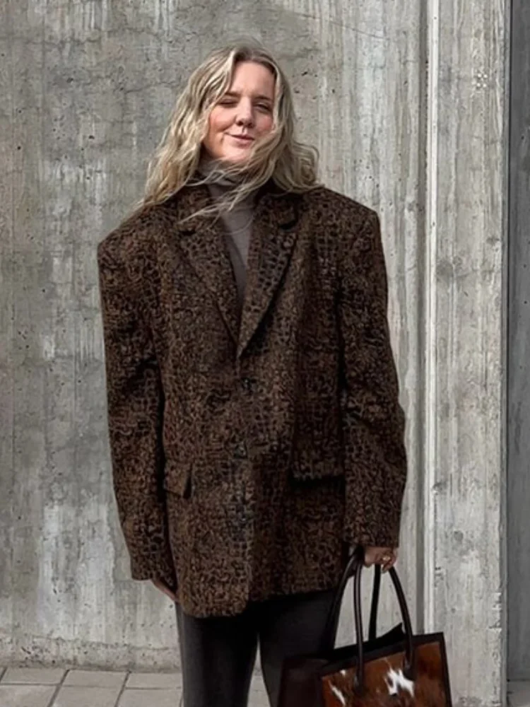 Women Brown Pleated Lapel Suit Jacket Vintage Single Button Long Sleeve Oversized Coats 2024 Autumn Lady Commuting Streetwear