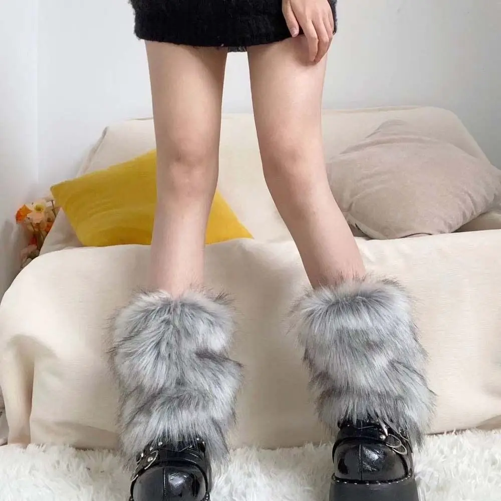 

Thickened Women Fur Leg Warmers Imitation Wolf Fur Protector Fur Leg Warm Socks Long Tube JK Uniform Fur Knee Cover