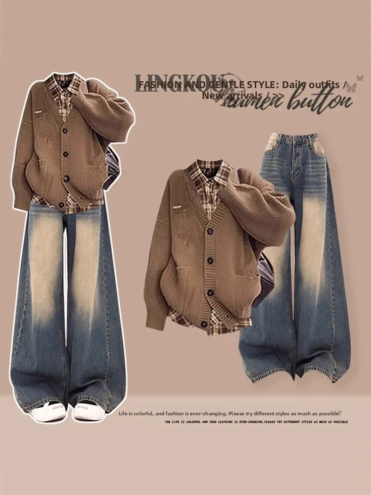 

Антивозрастной осенний комплект большого размера: вязаный свитер в стиле Wasteland, клетчатая рубашка, свободные джинсы — комплект из трех предметов для повседневного образа.