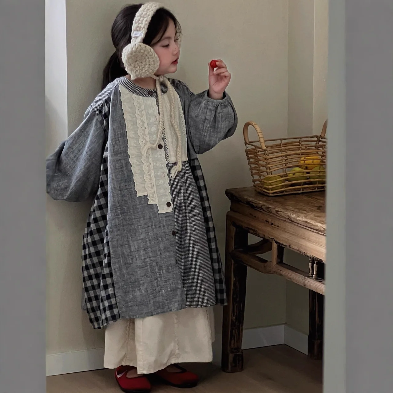 

Girls Autumn Dress New 2025 Korean Children Clothing Children Loose Plaid Patchwork Lace Temperament Dress Trend