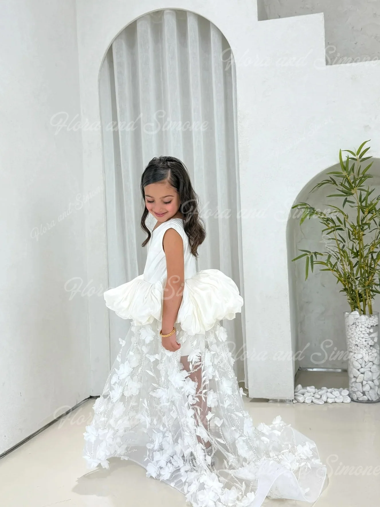 Elegant Formal Evening Dresses Flower Girl Dress Saudi Prom Short Sleeves Wedding Party Gowns Formal Receptions Customized