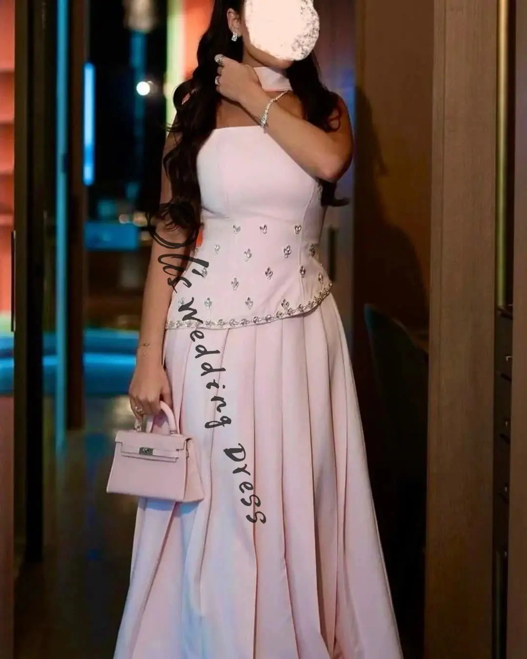 

customized Elegant Pink Sleeveless Prom Dresses Strapless Pleated Beadings Floor Length Party Dresses Evening Dresses