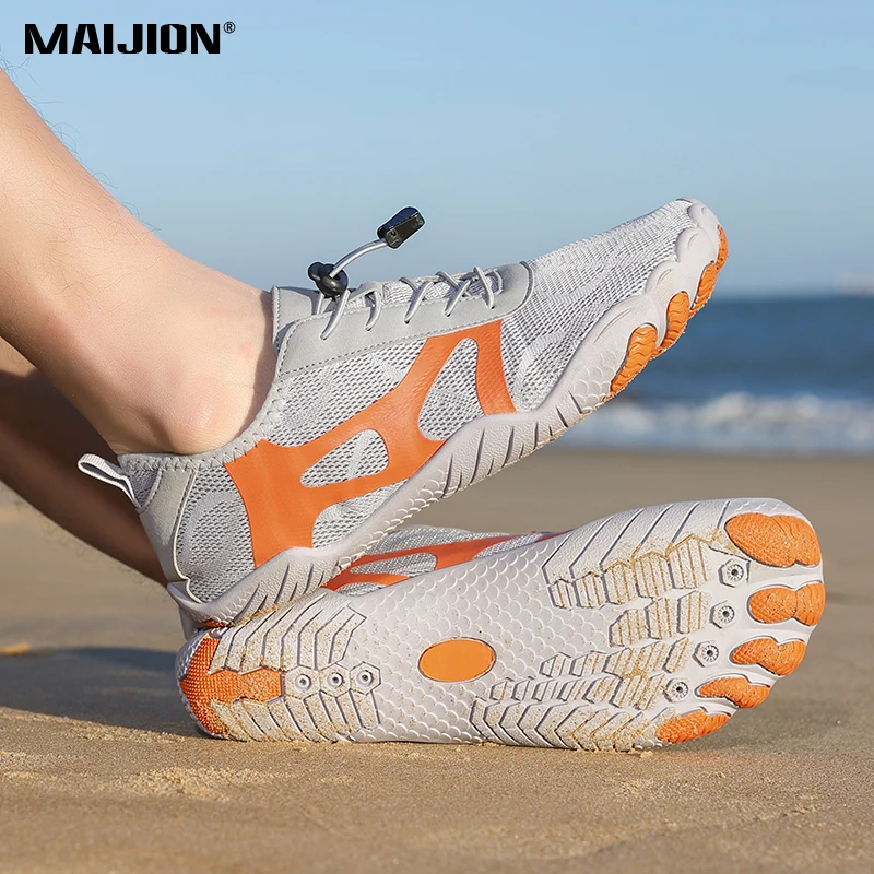 Outdoor Non-slip Wading Sneakers for Men Women Beach Walking Aqua Shoes Unisex Mesh Breathable Upstream Barefoot Water Shoes