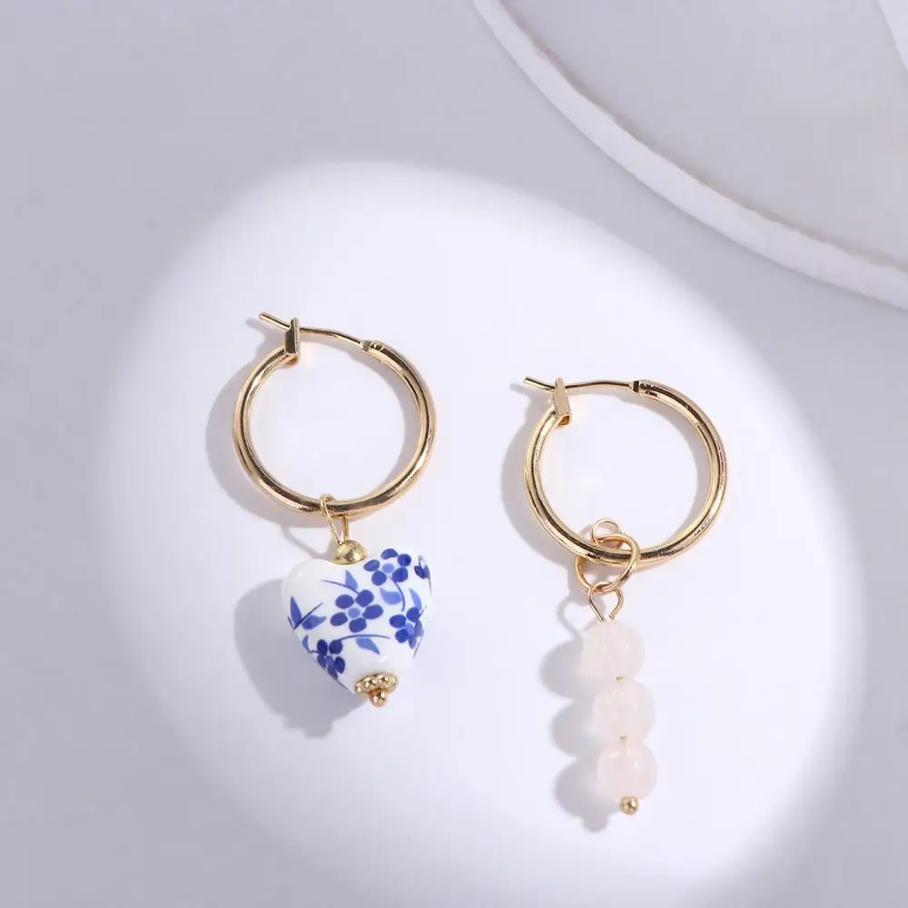 Blue and White Porcelain Glasses Fashion Design Love Heart Women Hoop Earrings Ear Buckle Korean Jewelry Accessories Alloy