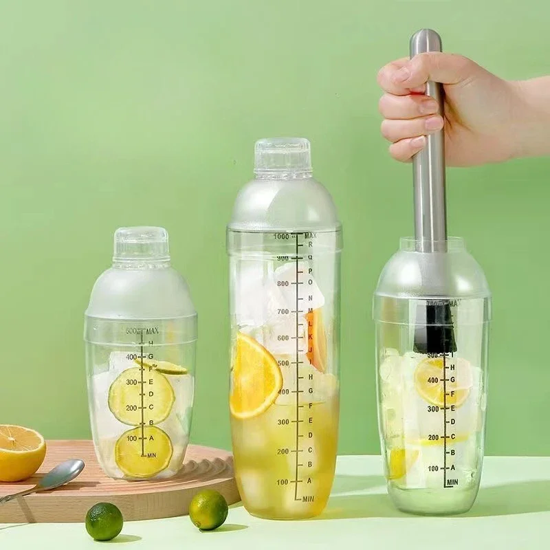 Hand-made Lemon Tea Shake Tumbler Milk Tea Tools Cocktail Shaker Bottle With Scale Cup Woter Portable Drinkware Kitchen Dining