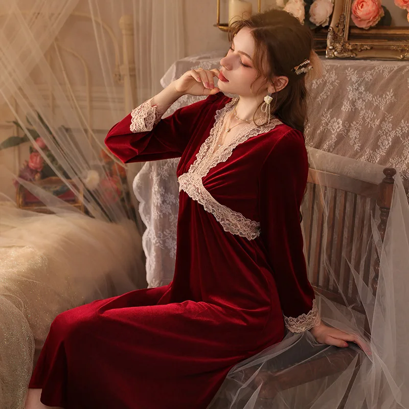 Women Nightgowns Sexy Lace V-Neck Winter Nightdress Woman Gold Velvet Warm Autumn Winter Long Sleeve Casual Sleepwear Home Wear