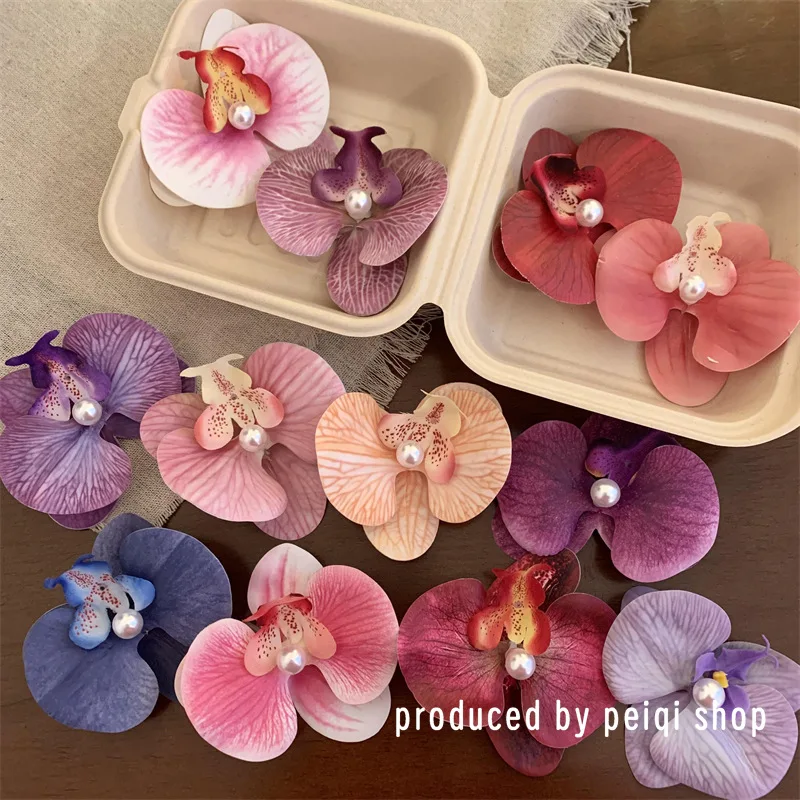 Korean Sweet Phalaenopsis Flower Hairpin 2024 New Fashion Bohemia Creative Design Cloth Floral Pearl Hair Clip Female Headdress