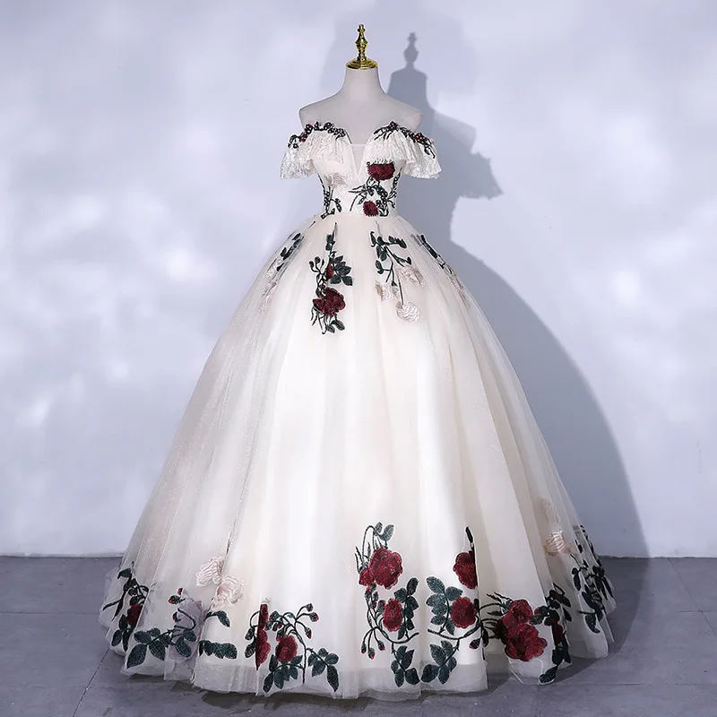 Gorgeous 15 Quinceanera Prom Dresses Floral Embroidery Evening graduation ceremony Dresses A-shapedVestidos De FiestaCustomized