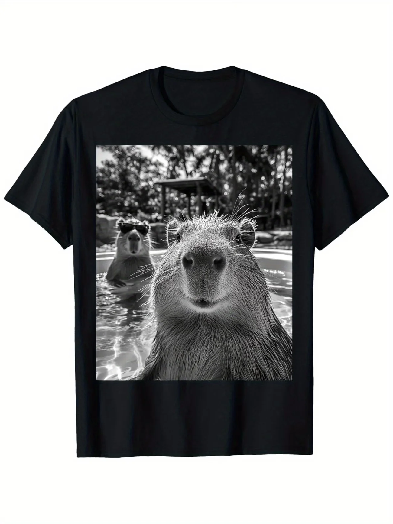 Cute Capybara Selfie Print Meme Men's T Shirt Cotton Tee Women Oversized Loose Spring Summer Streetwear Top Novelty Ironic Humor