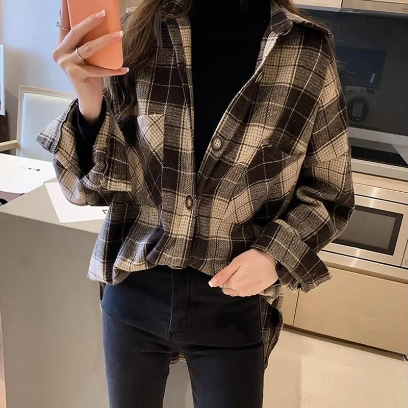 

Women's Brushed Plaid Shirts Long Sleeve Flannel Lapel Button Down Cardigan Boyfriend Shacket Jacket Coats