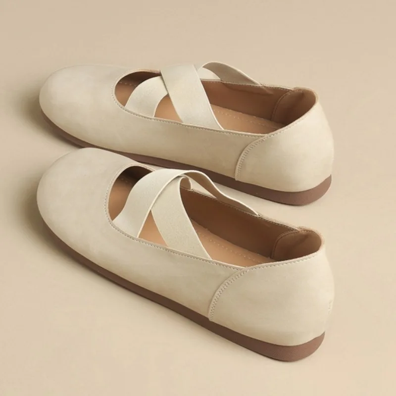 

Shallow Flats Women Ballet Dance Shoes 2025 Autumn Soft Sandals Designer Fashion Sneakers Elegant New Casual Chaussures Femme
