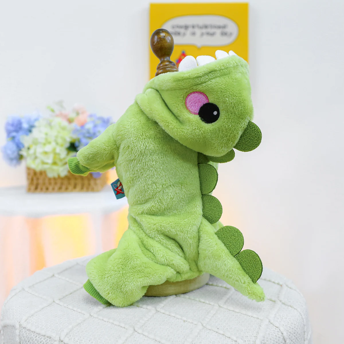 1PC Pet Clothing Autumn and Winter Thick Velvet Green Bean Dragon Transforms into Four Legged Suitable for Small and Medium Dogs