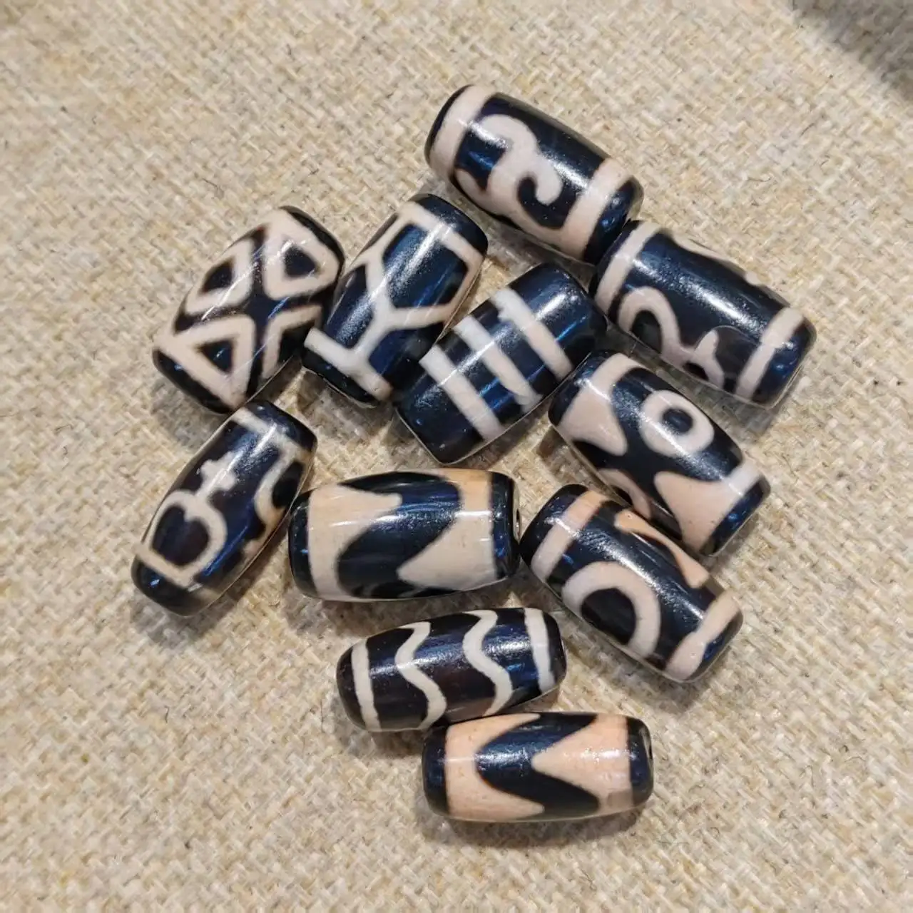 

10 шт. тибетский Юхуан в этническом стиле 10*20 мм агат Тианьчжу ожерелье кулон браслет DIY аксессуары Дзи