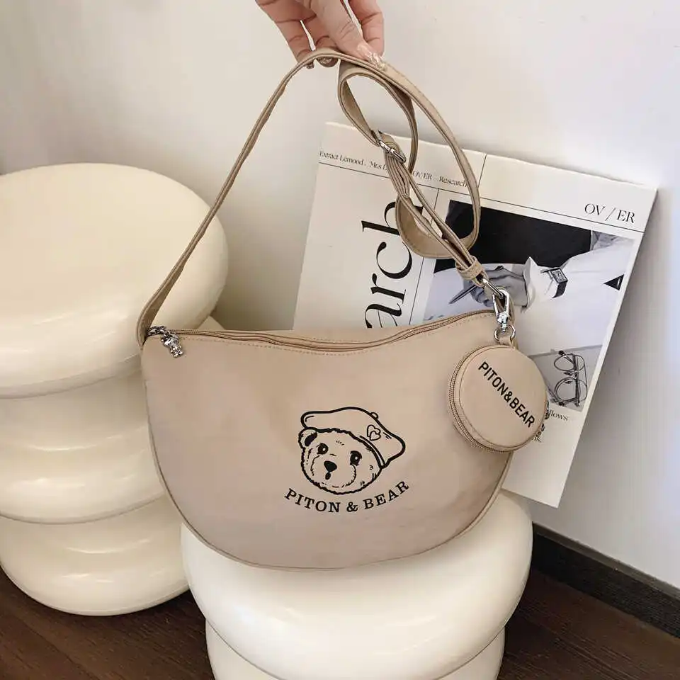 

2025 New Large-Capacity Dumpling Bag - Women's Cartoon Bear Shoulder Crossbody, Simple Commuter Bag
