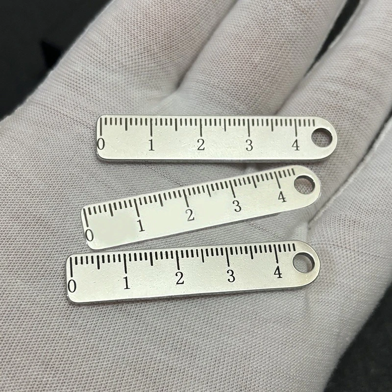 4cm Mini Stainless Steel Straight Ruler Portable Hanging Hole Small Pocket Measuring Ruler Convenient Measurement Tool